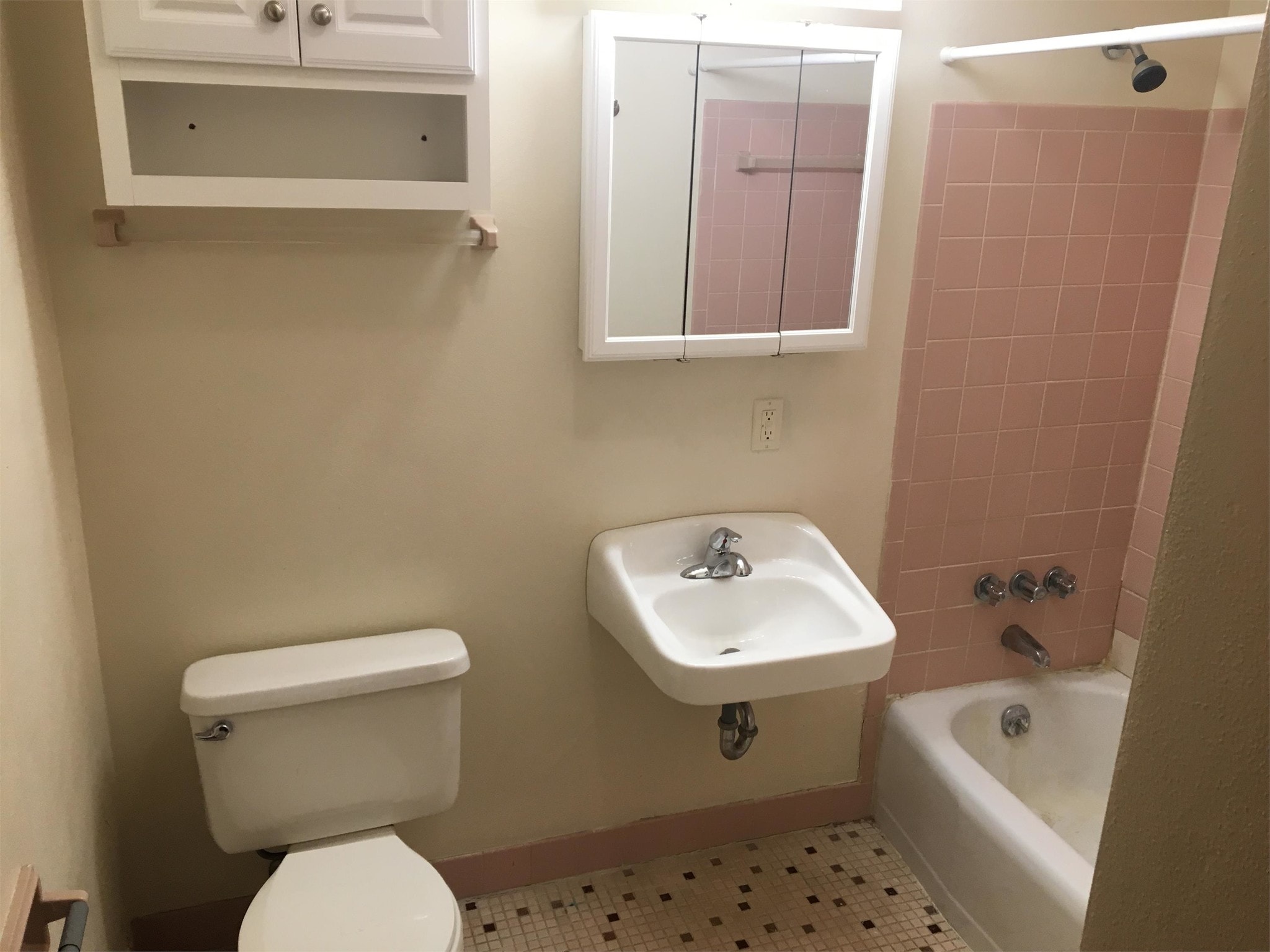 Building Photo - 430 Harrison Ave