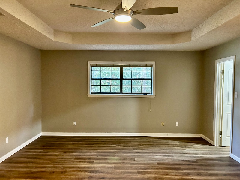 Building Photo - 905 Cherokee St