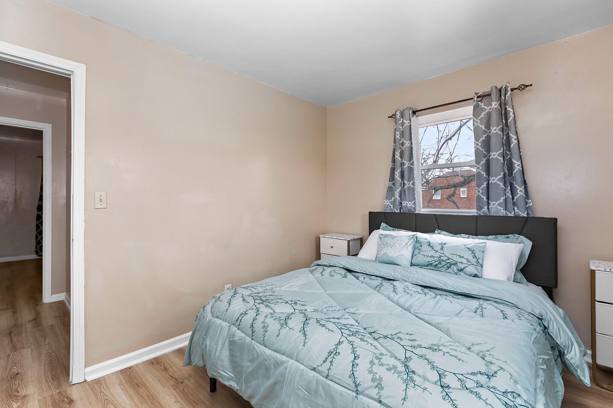 Building Photo - 3543 Otterbein Ave