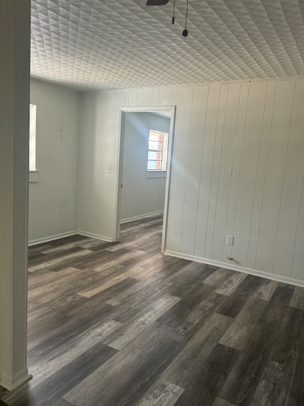 Building Photo - 308a Joseph St