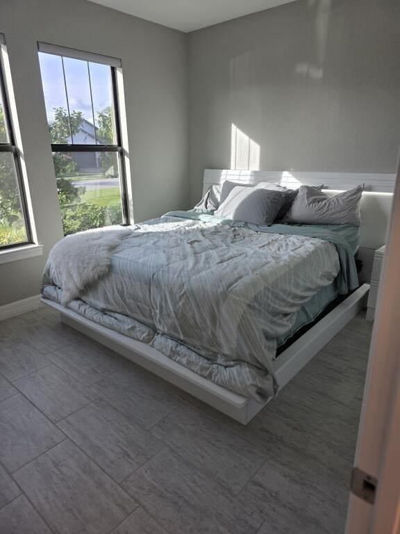 Building Photo - 527 SE Vallarta Dr