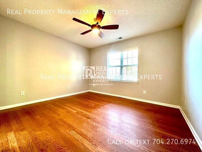 Building Photo - 8815 Firestreak Dr