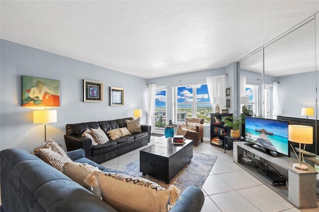 Building Photo - 3700 Galt Ocean Dr