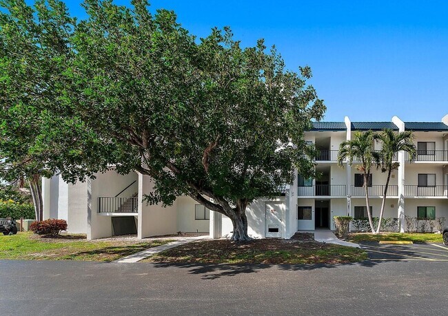 Building Photo - 1605 Jupiter Ln