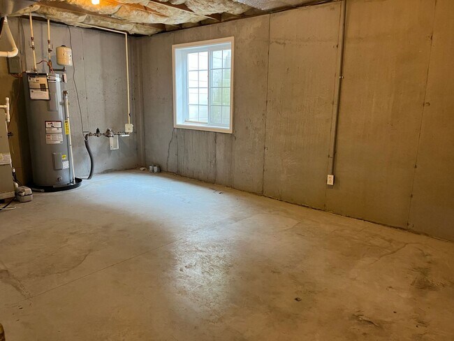 Building Photo - Beautiful 3-Bedroom Home in Penn Manor Sch...