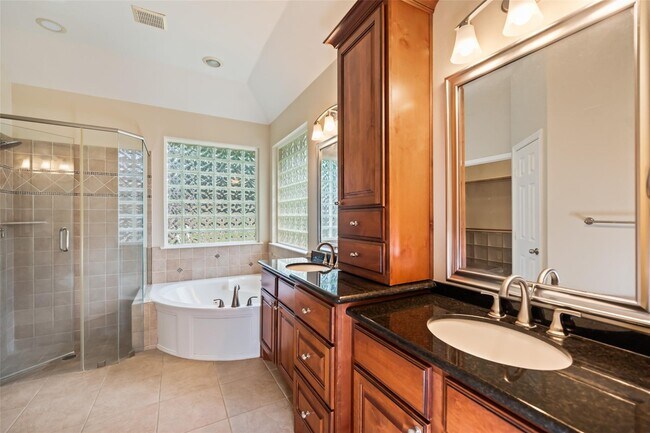 Building Photo - 10 Dove Trace Cir