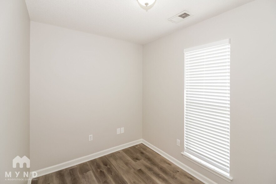 Building Photo - 5887 Tommy Joe Dr