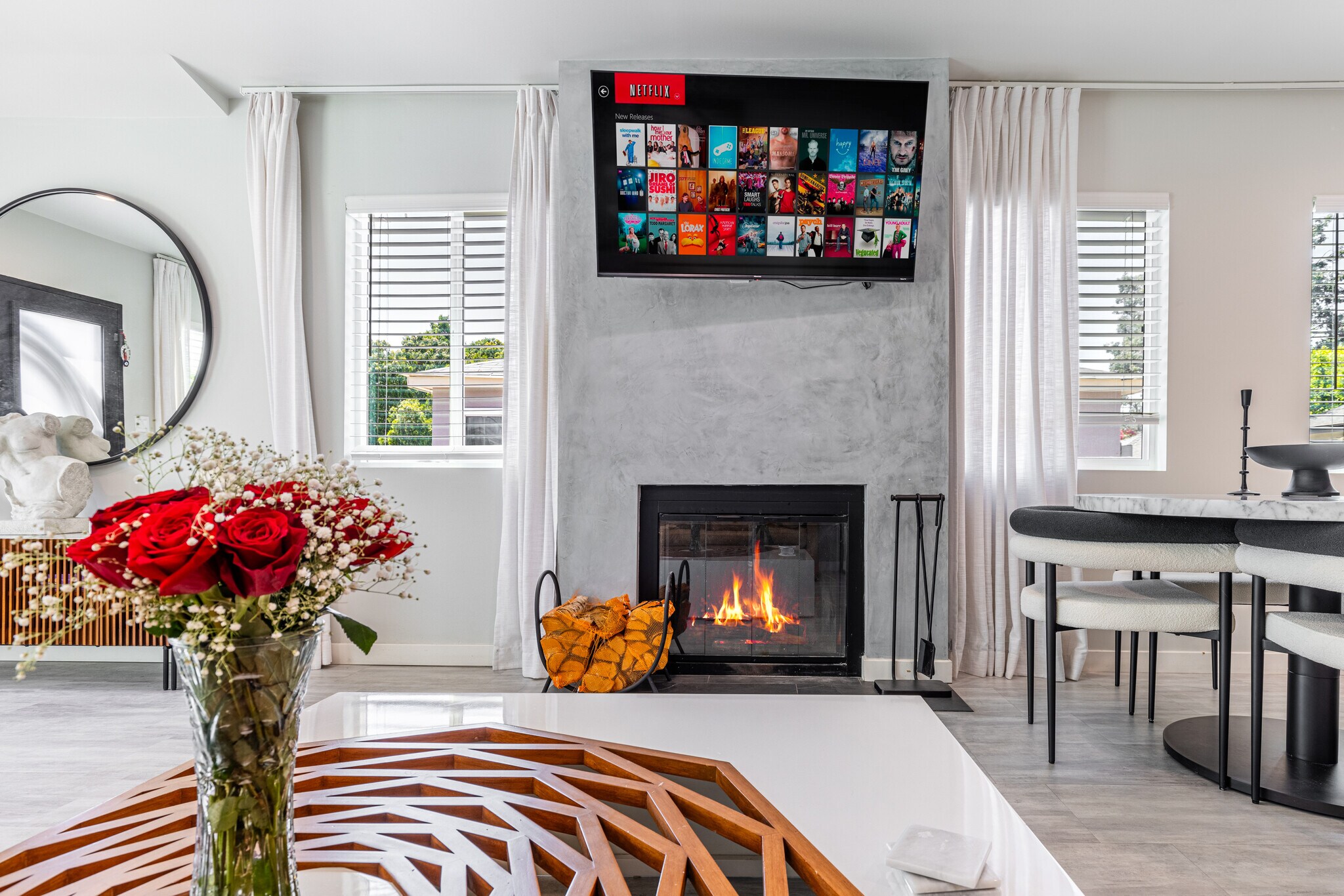 Building Photo - 8141 Hinds Ave