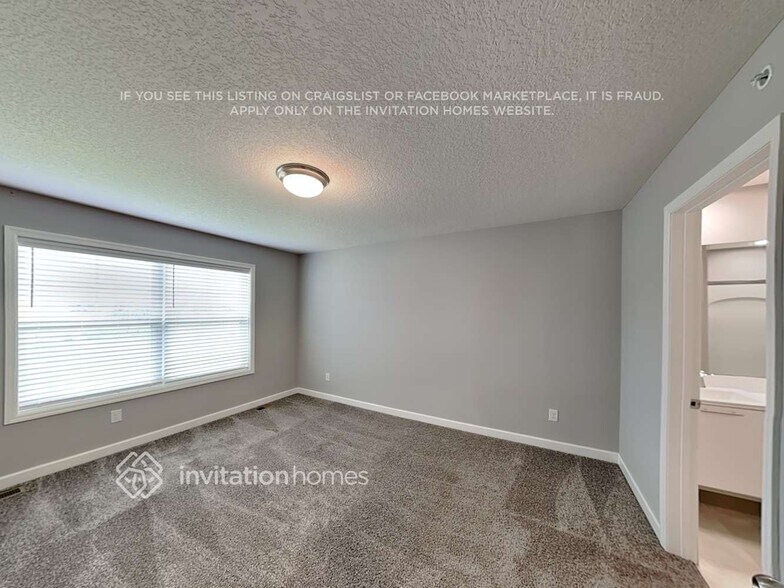 Building Photo - 9654 Canter court