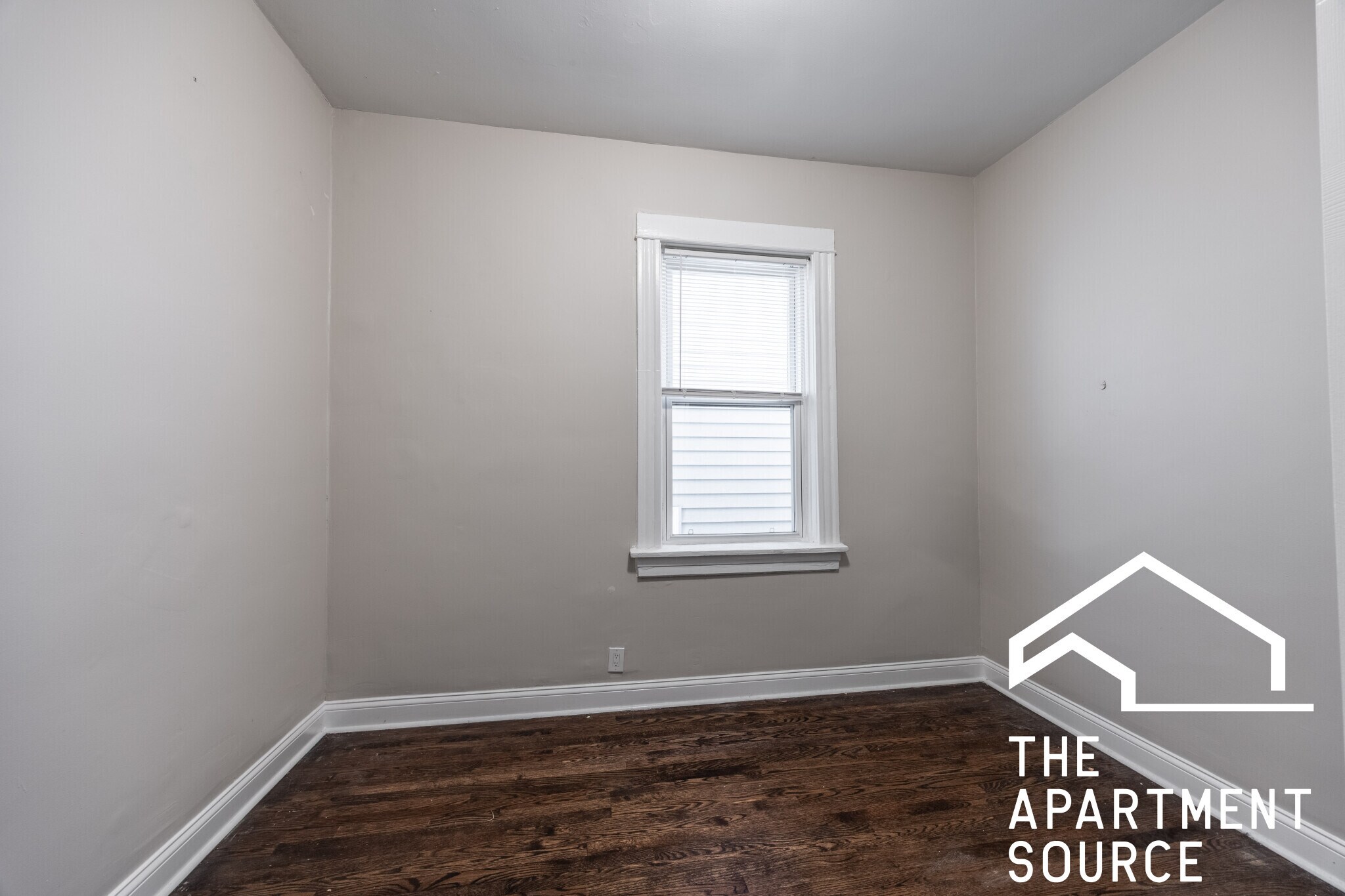 Building Photo - 4849 N Seeley Ave