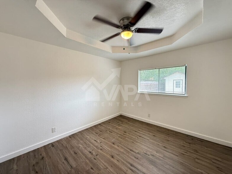 Building Photo - 4066 Enchanted Sun