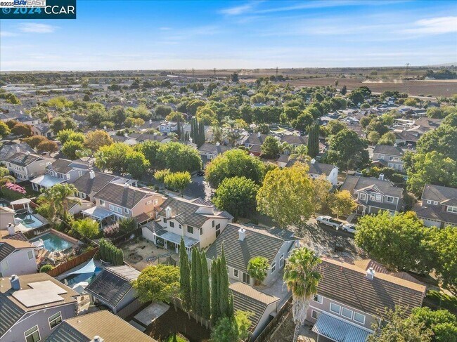 Building Photo - 4675 Christenson St