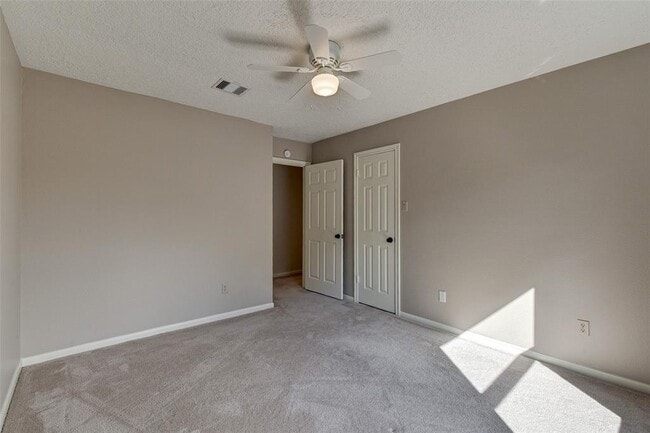Building Photo - 20642 Laurel Lock Dr