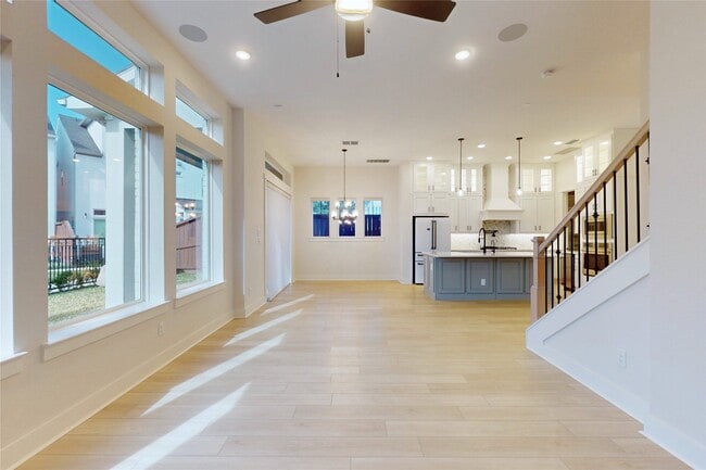 Building Photo - 3113 Somerset Levens Ln