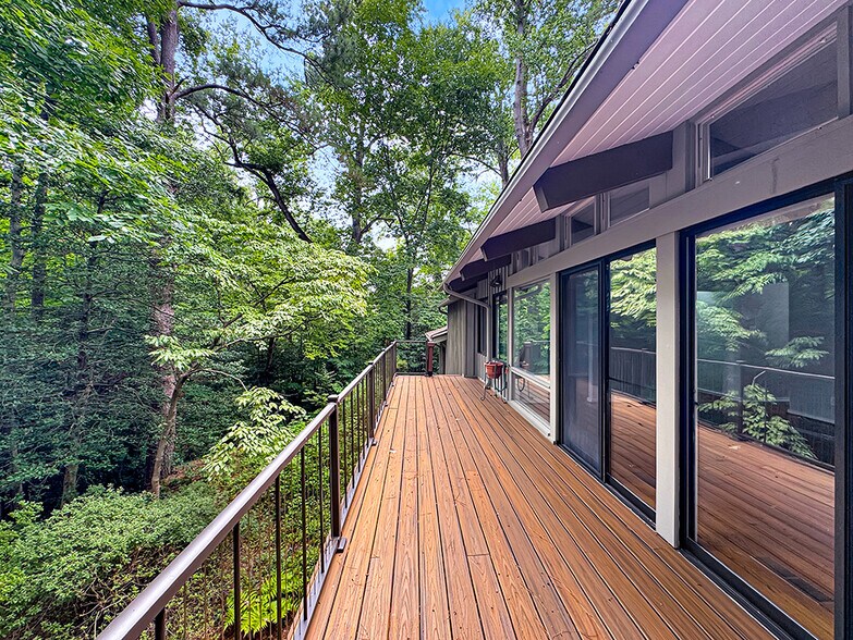Building Photo - 609 Indian Springs Ct