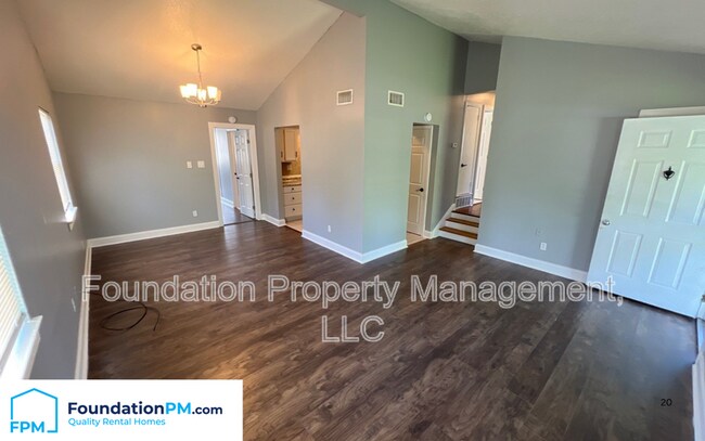 Building Photo - 4347 Melwood St