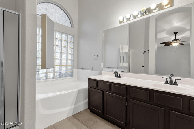 Building Photo - 17424 N 2nd Ave