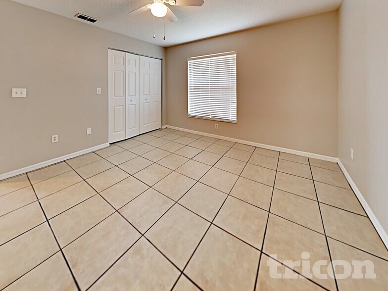 Building Photo - 706 Parsons St SW