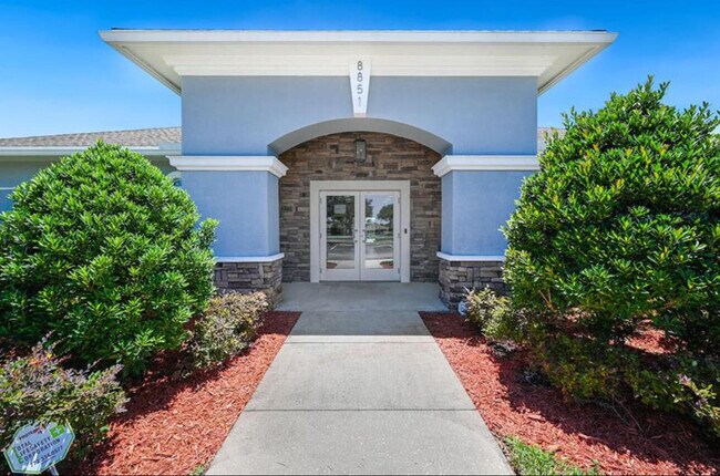 Building Photo - 8705 Merano Ave