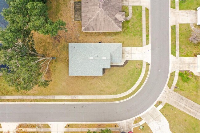 Building Photo - 137 Eagle Point Blvd