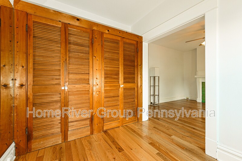 Building Photo - 3584 Beechwood Blvd