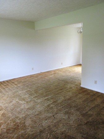 Building Photo - 7760 M-71