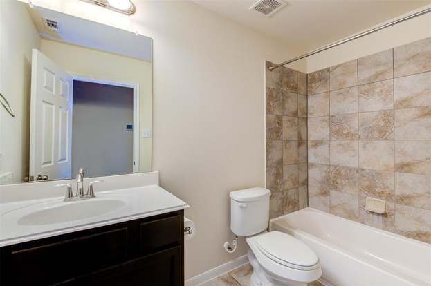 Building Photo - 8023 Villa Lago Ln