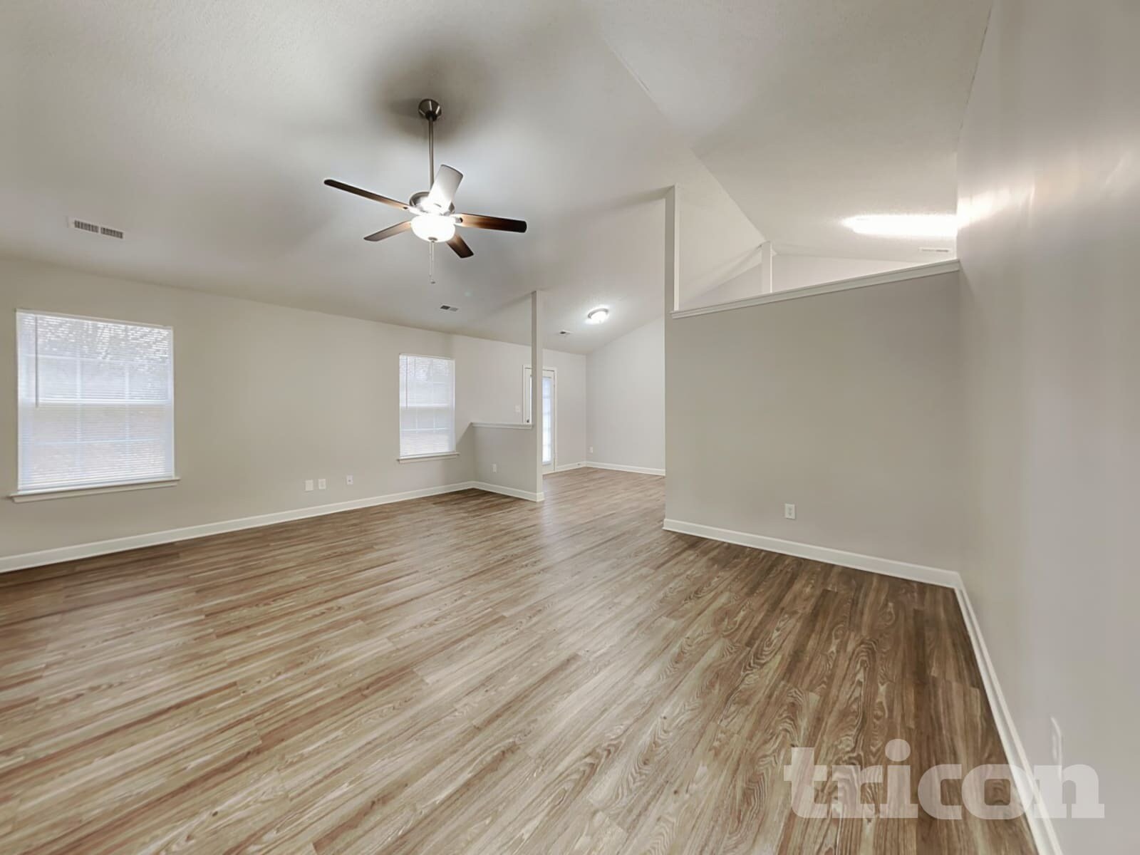 Building Photo - 428 Glencroft Dr