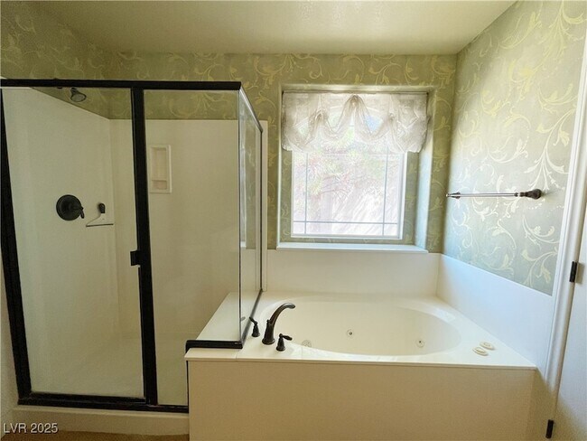 Building Photo - 9873 Belle Marie Ct