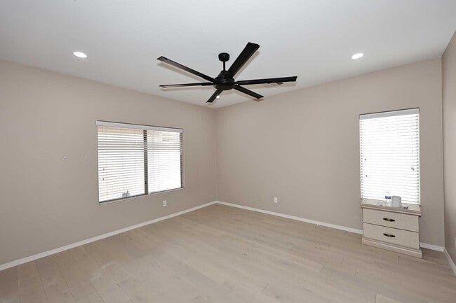 Building Photo - 36950 W Mondragone Ln