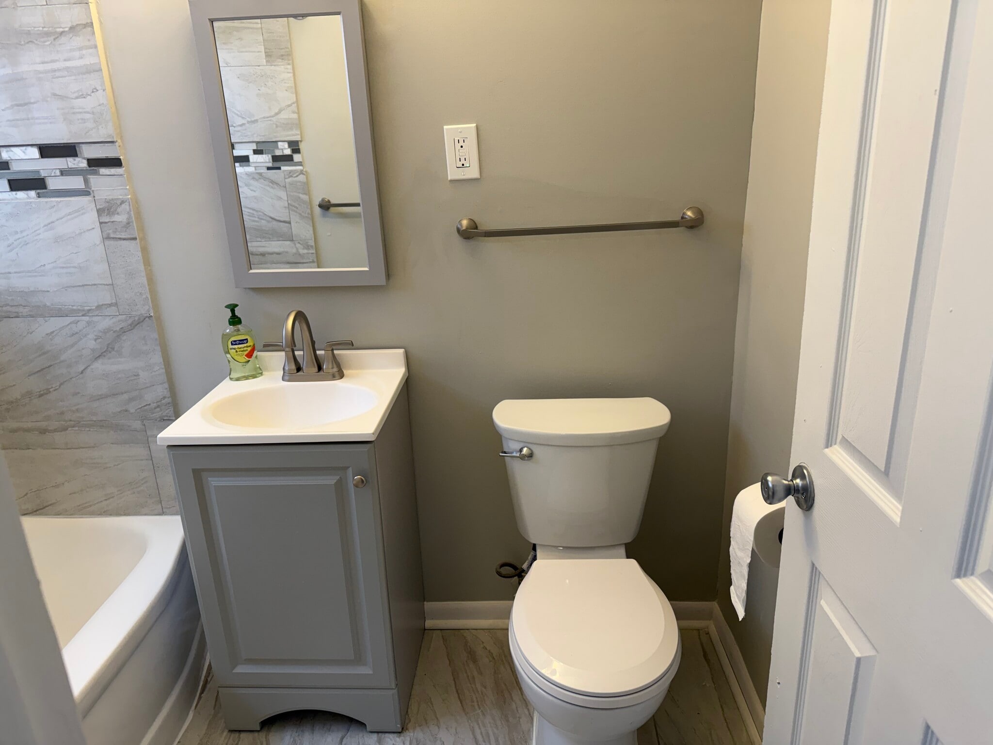 Building Photo - 19044 Schoolcraft