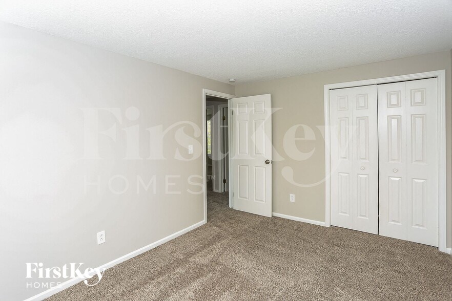 Building Photo - 11506 Split Pine Ct