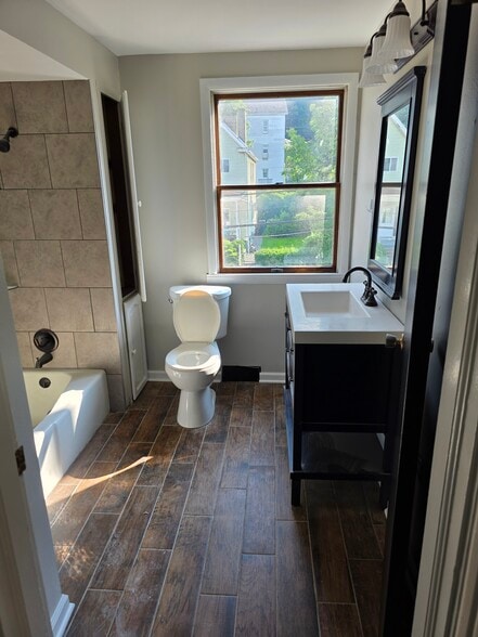 Bathroom - 105 Broad St