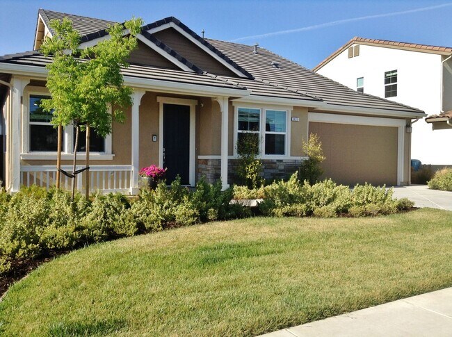 Primary Photo - Single Story Craftsmen in Hollister