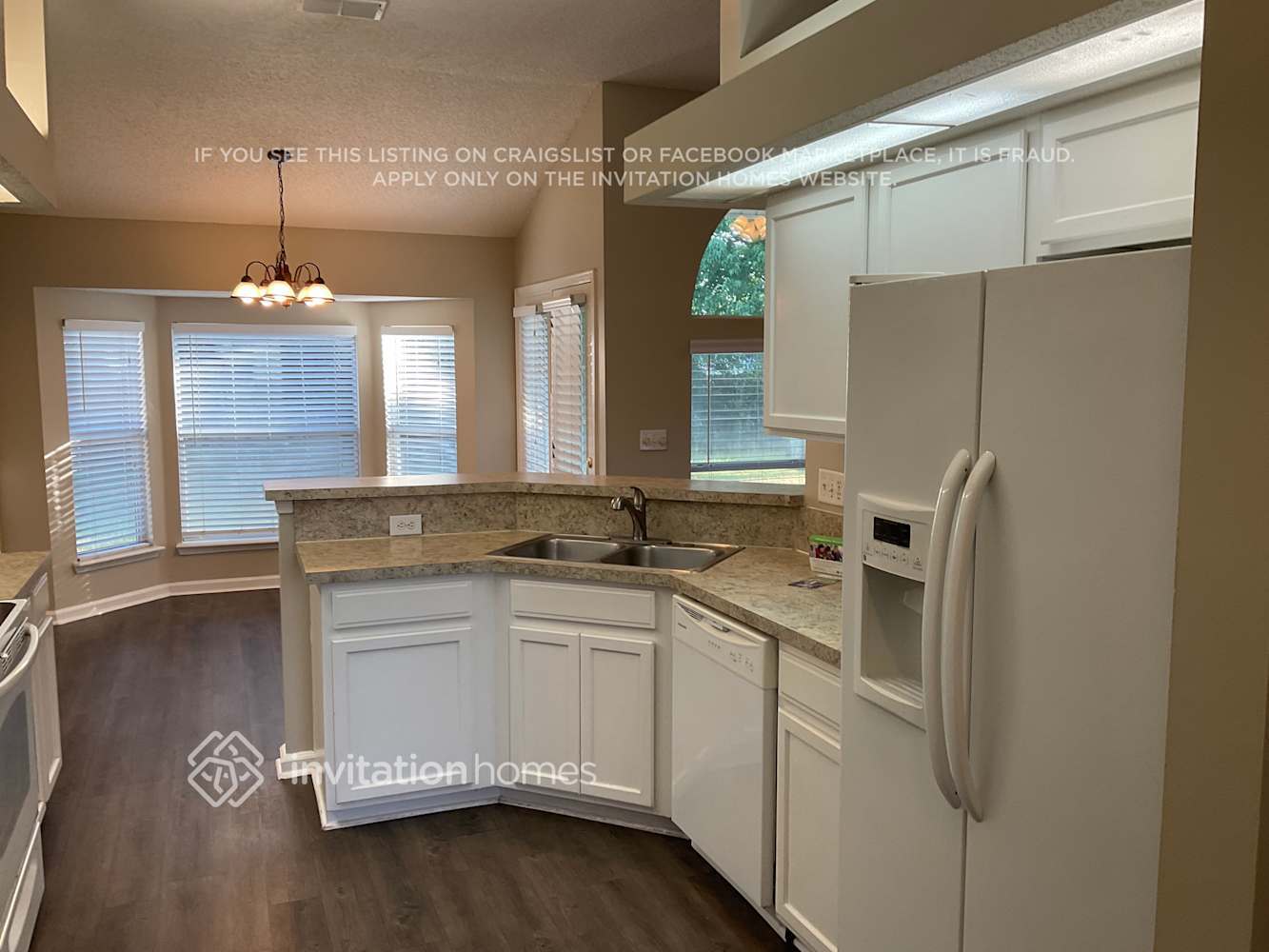 Building Photo - 12243 Mantle Dr