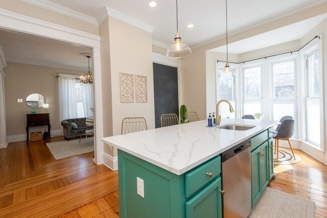 Building Photo - 23 Atlantic St