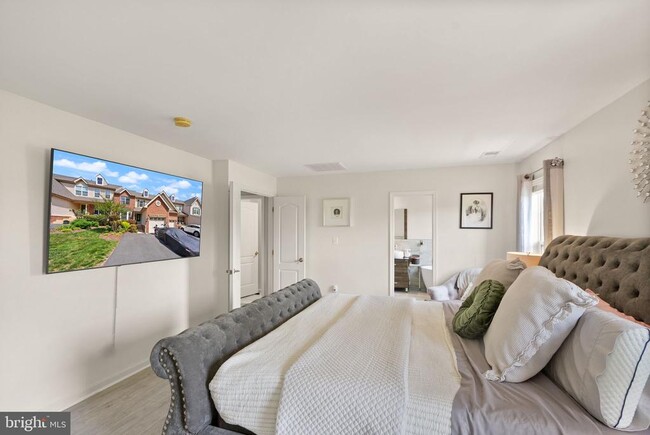 Building Photo - 43272 Baltusrol Terrace