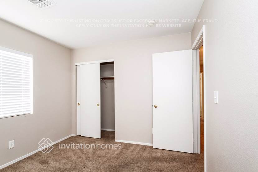 Building Photo - 3118 Fern Crest Ave