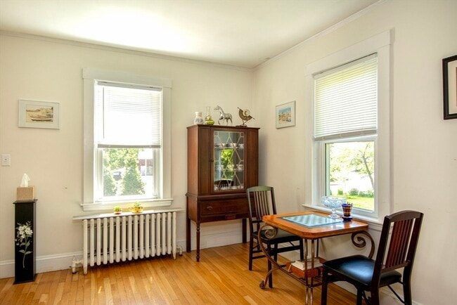 Building Photo - 181 Beechwood St