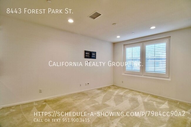 Building Photo - 8443 Forest Park St