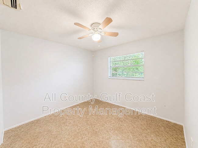 Building Photo - 4727 34th St W