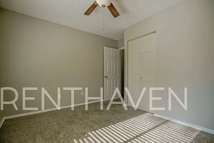 Building Photo - 421 Rockingham Rd