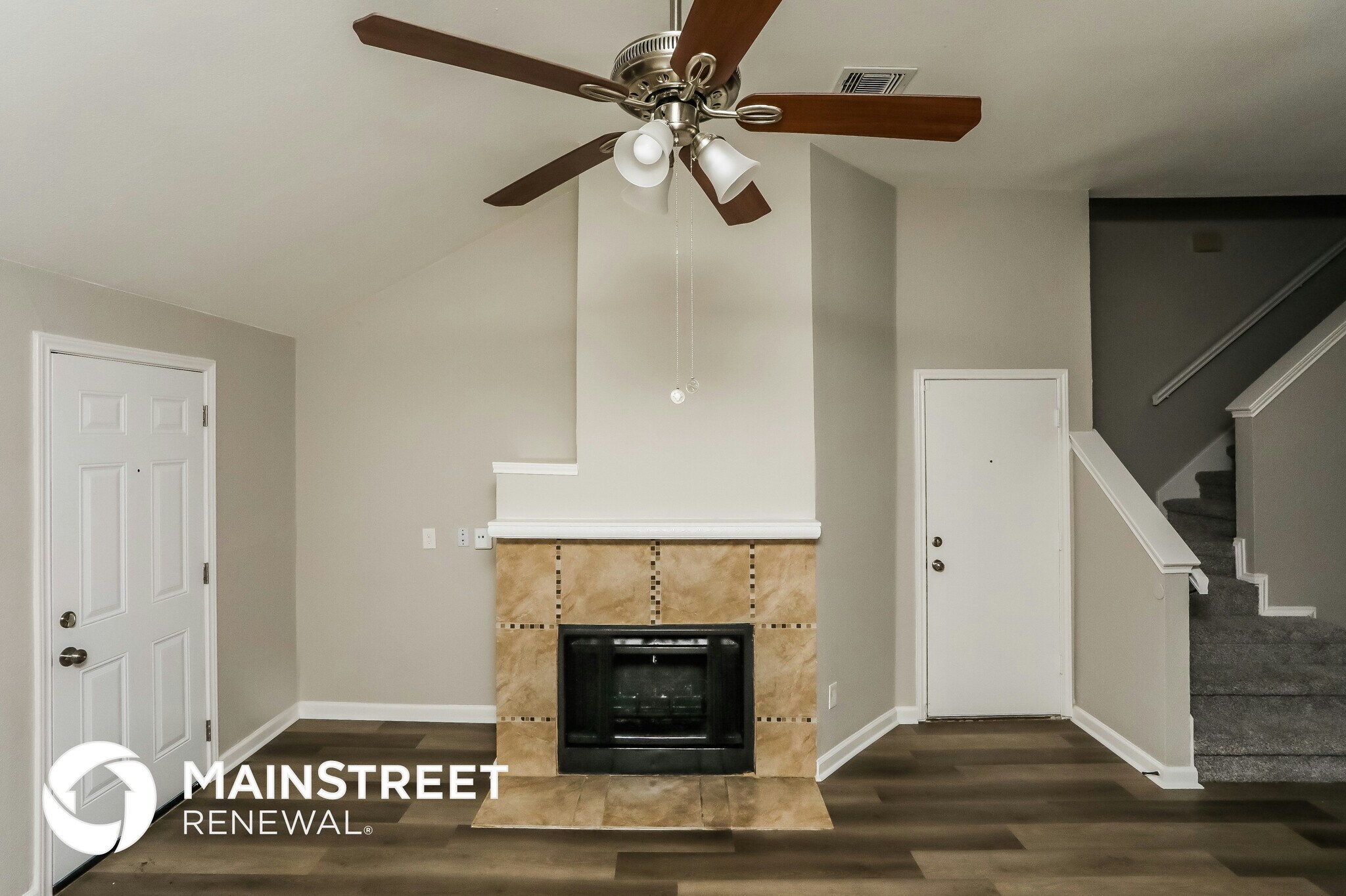 Building Photo - 10368 Wood Heights Dr