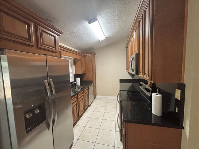 Building Photo - 201 E Baker St