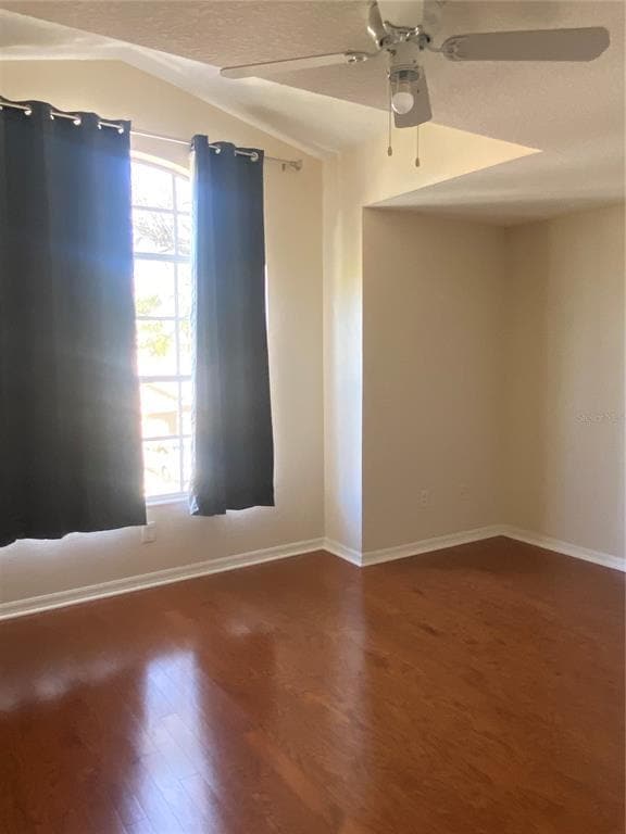 Building Photo - 18926 Duquesne Dr