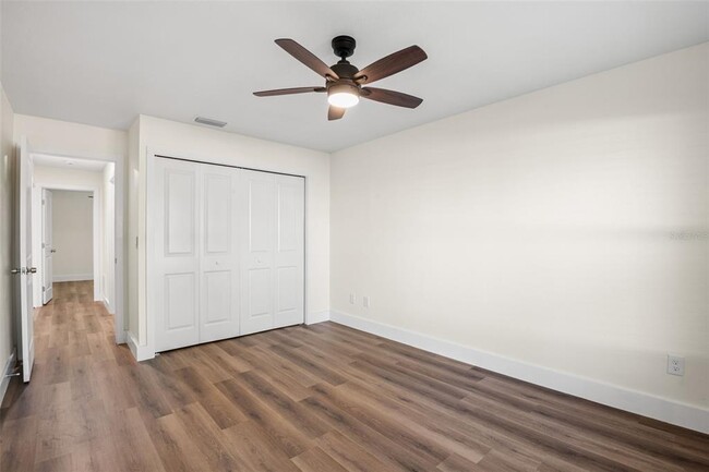 Building Photo - 3145 Sandy Ridge Dr