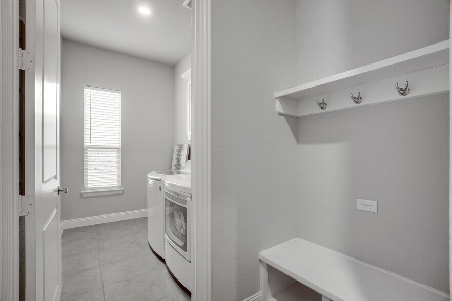 Building Photo - 309 Dove Falls Dr