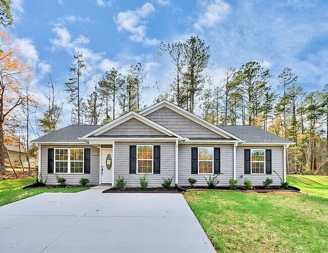 Brand New 4BD/2BA Ranch Home in Lancaster! 1211 Belmont Cir Dr Lancaster SC 29720 Apartment