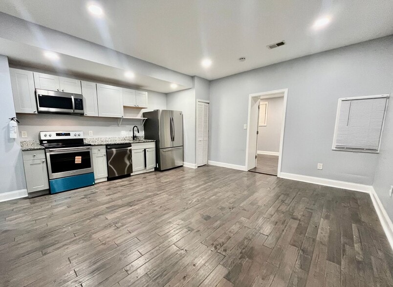 Building Photo - 1222 Missouri Ave NW