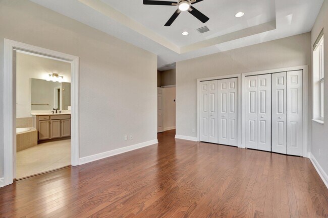 Building Photo - 4559 Cadiz Cir